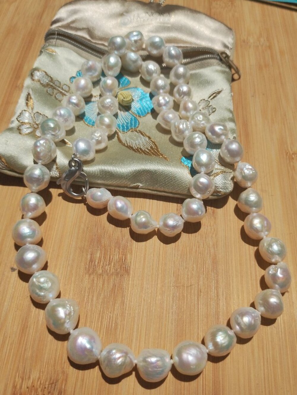 Honora White Ming Freshwater Pearl necklace 30 inches long 925 Sterling Silver